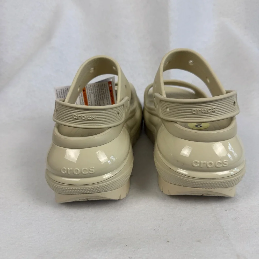 New Crocs Mega Crush Sandal Bone Platform Lug Sole Mens 7 Womens 9 Summer Cream